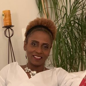 Meet your Posher, Josephine